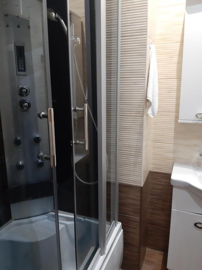 Lux Apartment City Center Mykolajiv Buitenkant foto